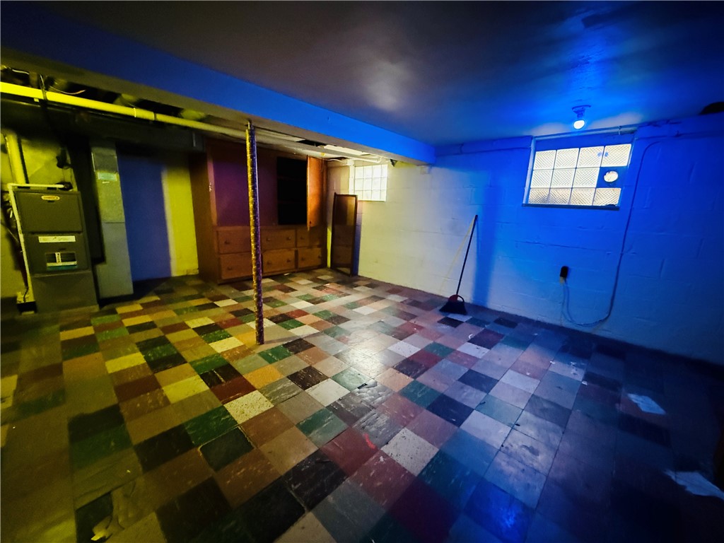 Beechview, Pennsylvania 15216, United States, 2 Bedrooms Bedrooms, ,1 BathroomBathrooms,Residential,Pending,101804