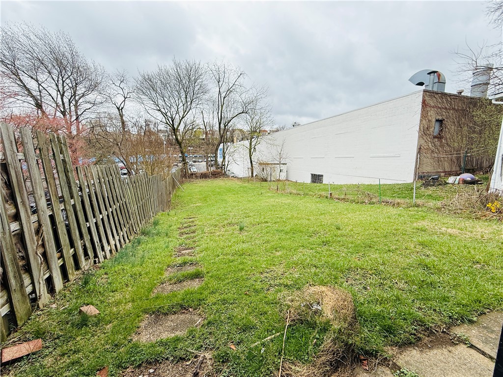 Beechview, Pennsylvania 15216, United States, 2 Bedrooms Bedrooms, ,1 BathroomBathrooms,Residential,Pending,101804