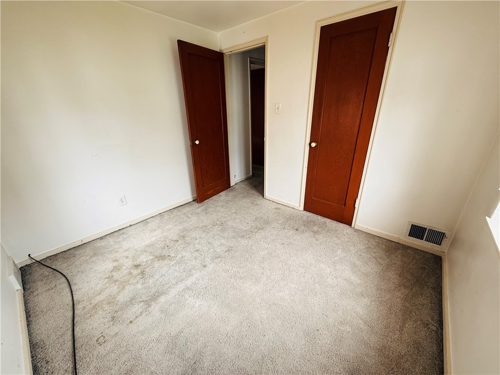 Beechview, Pennsylvania 15216, United States, 2 Bedrooms Bedrooms, ,1 BathroomBathrooms,Residential,Pending,101804