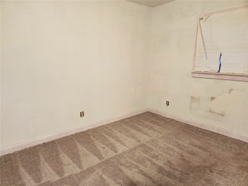 Farrell, Pennsylvania 16121, United States, 3 Bedrooms Bedrooms, ,1 BathroomBathrooms,Residential,Active,254541