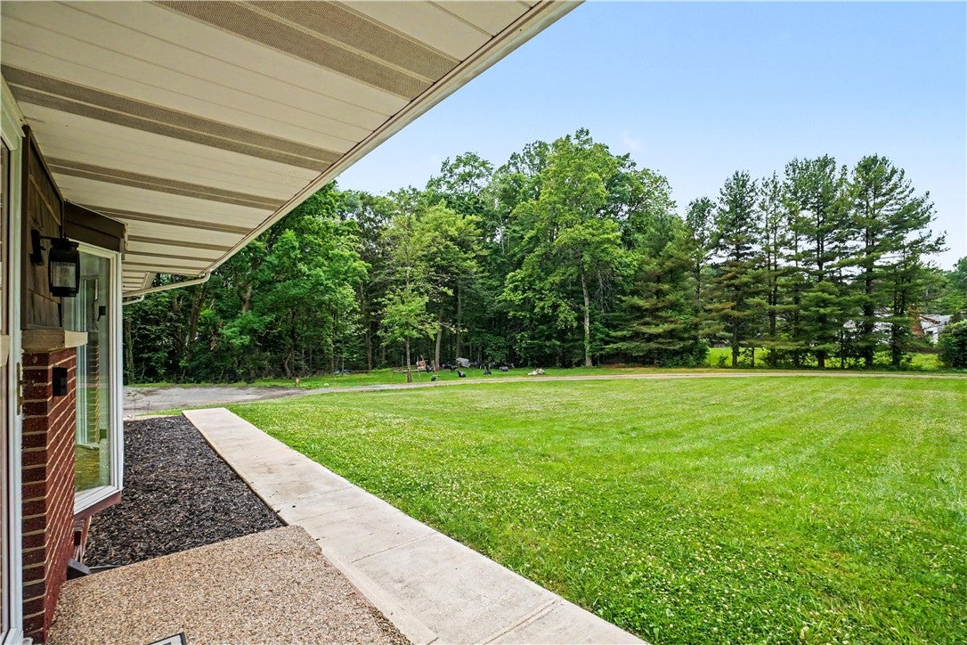 456 E Maitland Ln