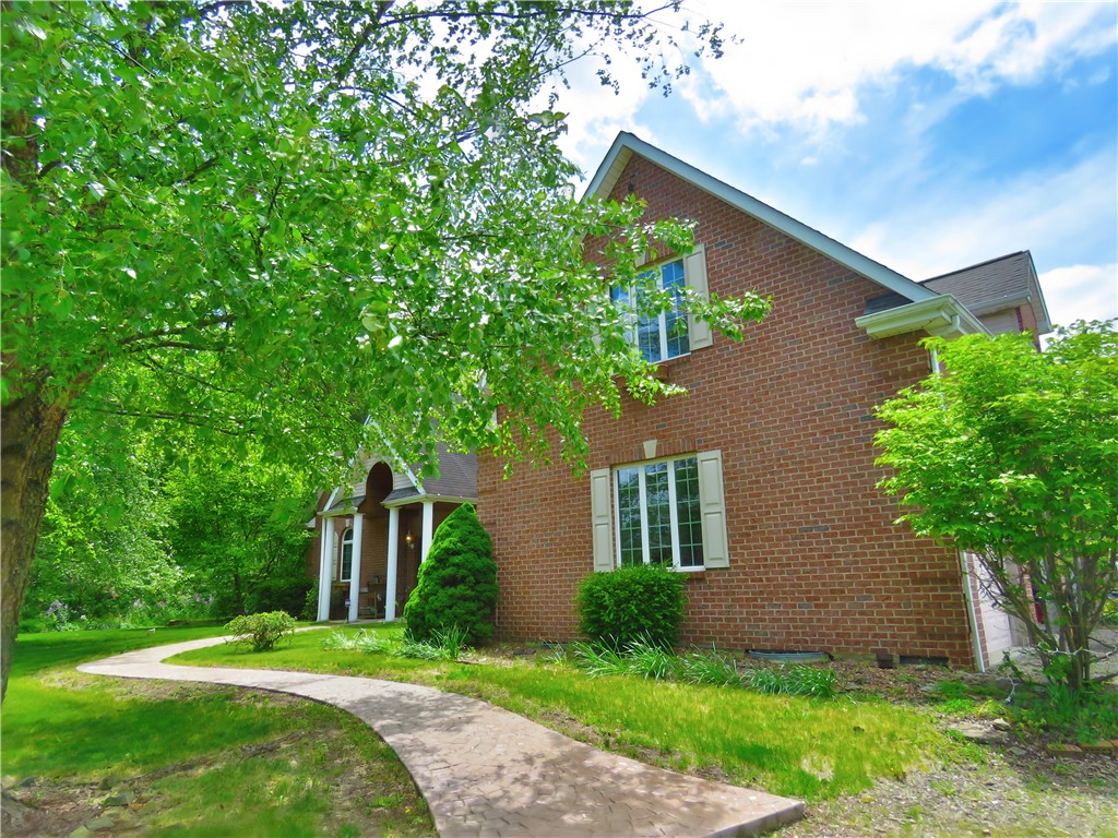 3875 Harpen Rd