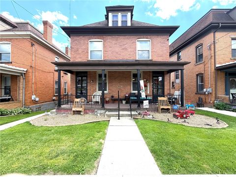 Photo of 309 W College St, Canonsburg, PA 15317 (MLS # 1752643)