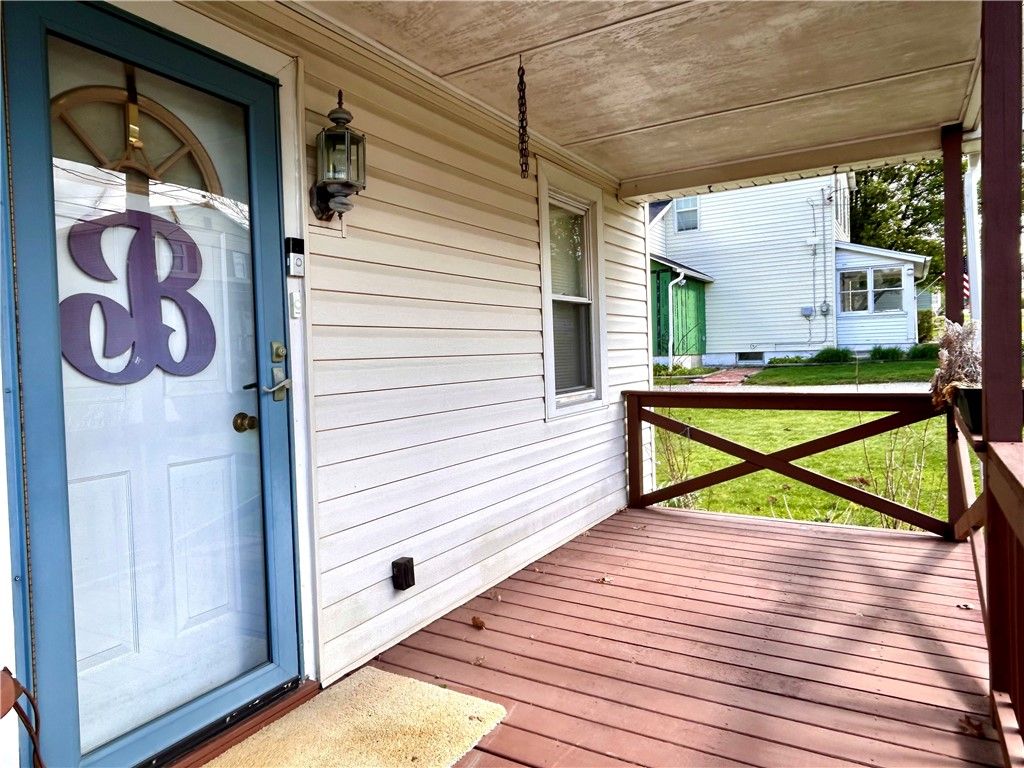 Photo of 42 9th St, Lucernemines, PA 15754 (MLS # 1749273)