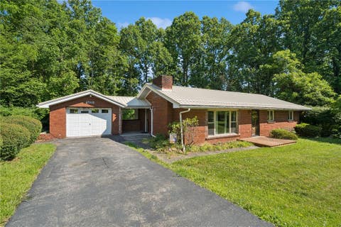 Homes For Sale - 6290 Italy Rd Rd<br/> Murrysville, PA 15632