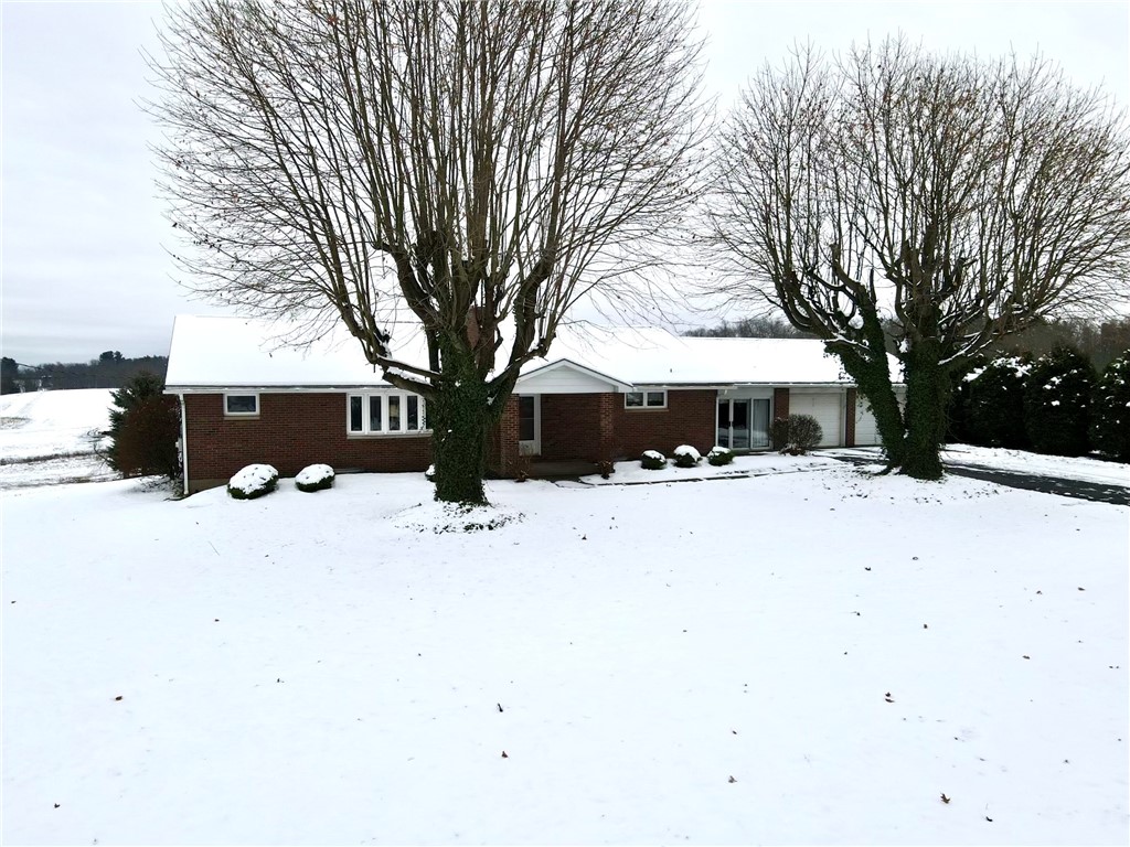 Summit Twp, Pennsylvania 16002, United States, 4 Bedrooms Bedrooms, ,2 BathroomsBathrooms,Residential,Active,252598