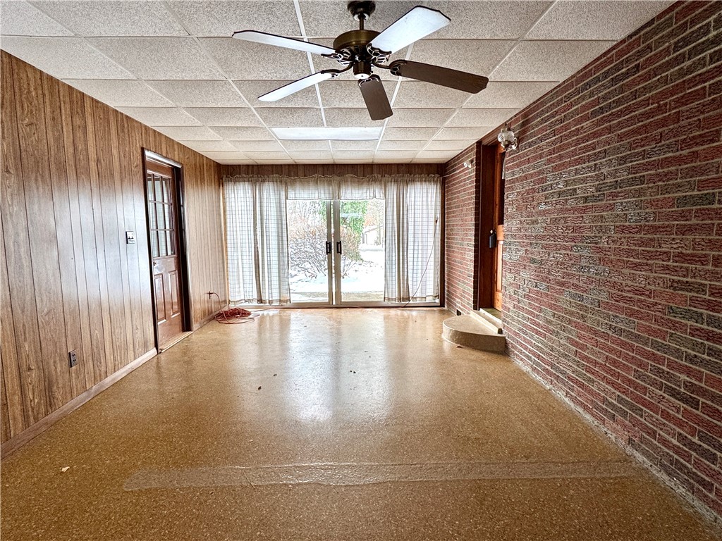 Summit Twp, Pennsylvania 16002, United States, 4 Bedrooms Bedrooms, ,2 BathroomsBathrooms,Residential,Active,252598