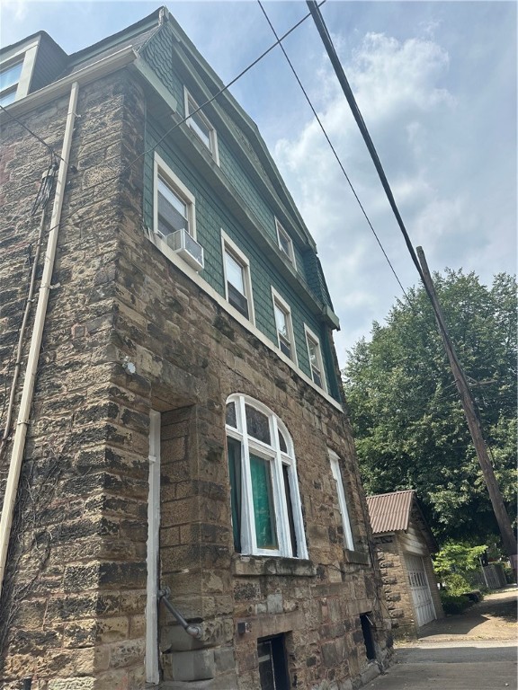 308 Bessemer Ave