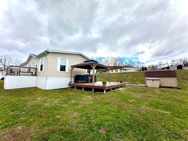 203 Knight Dr