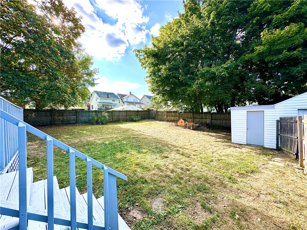 New Castle, Pennsylvania 16101, United States, 3 Bedrooms Bedrooms, ,2 BathroomsBathrooms,Residential,Contingent,213222