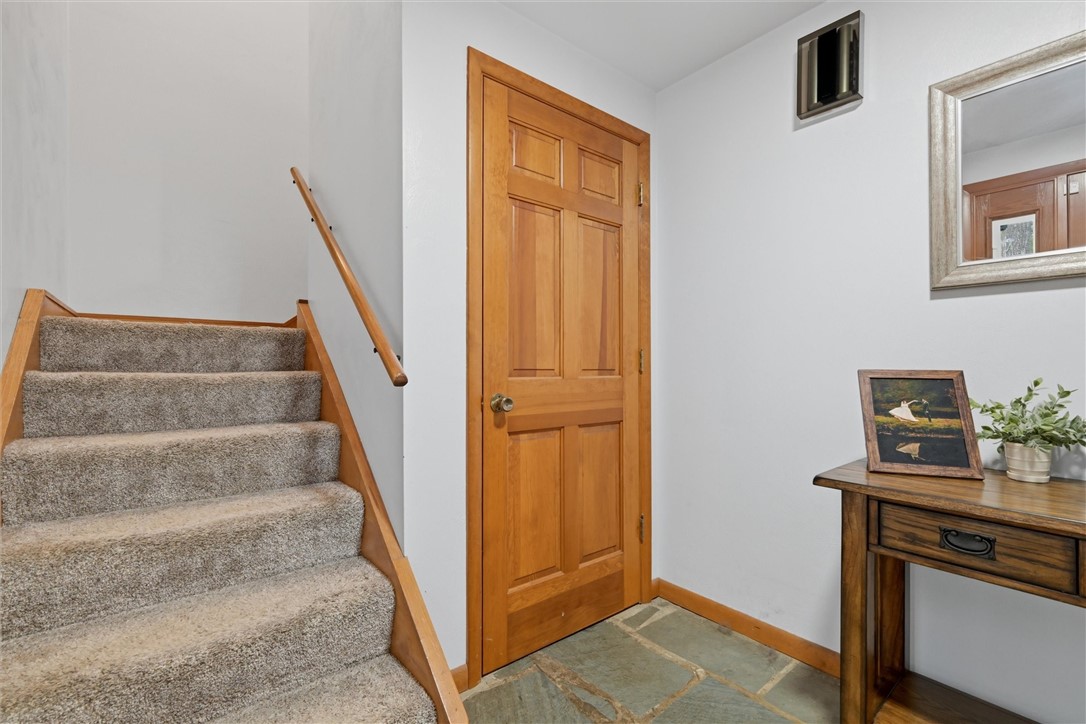 238 Harbison Rd