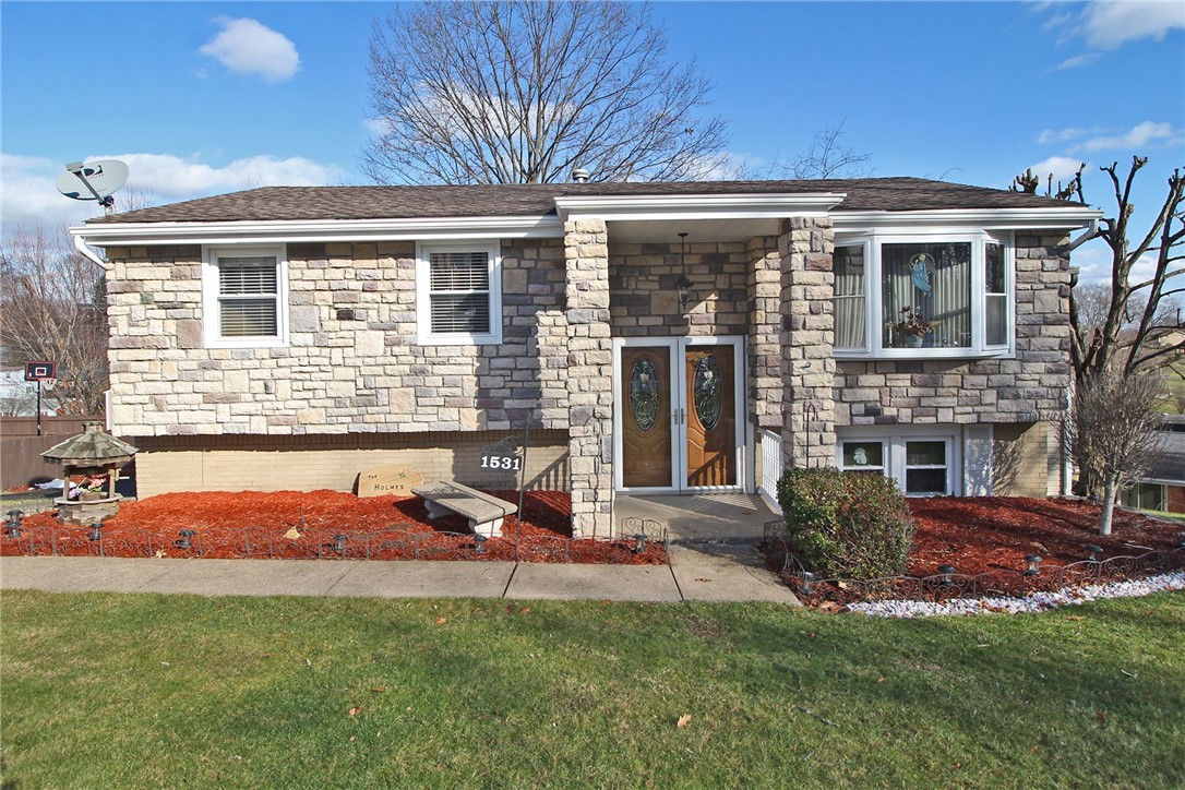 1531 Rose Avenue Ave, South Park, Pennsylvania image 1
