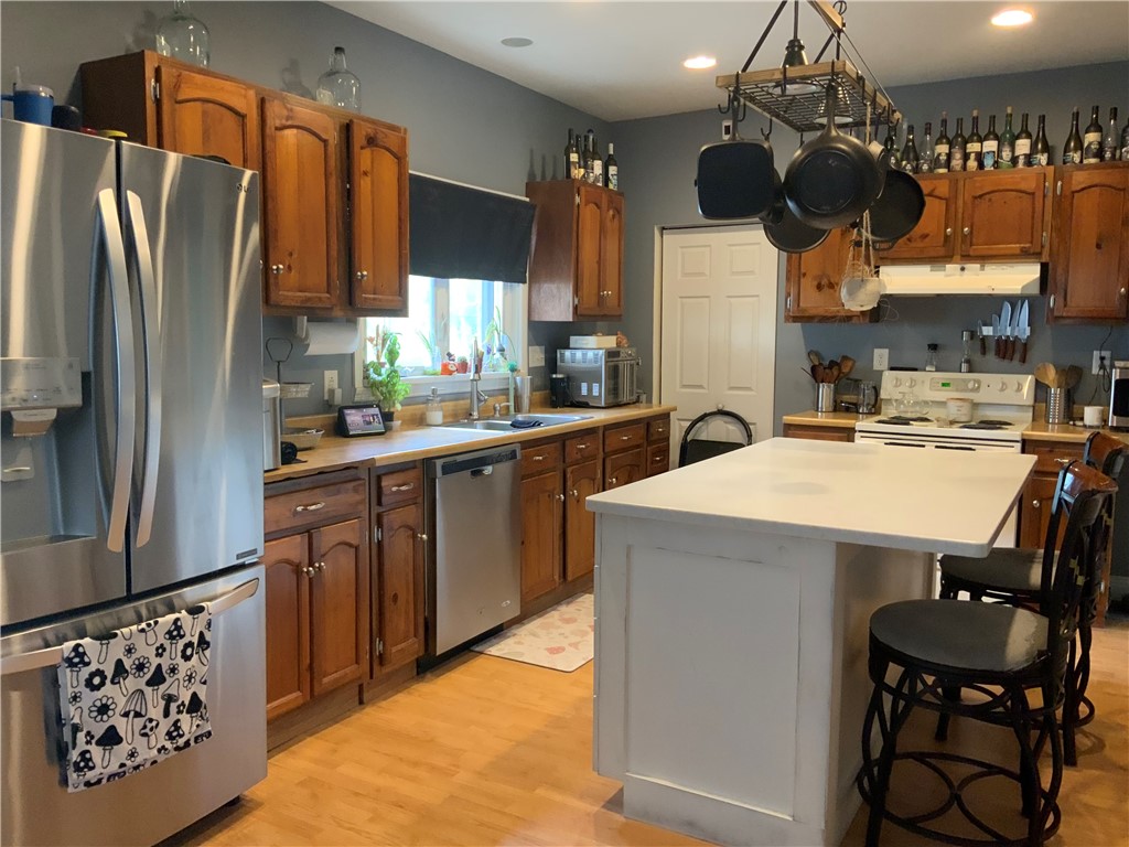 118 Wayne St St, Claysville, Pennsylvania image 2