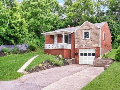 Homes For Sale - 3437 Brinway Drive Dr<br/> West Mifflin, PA 15122