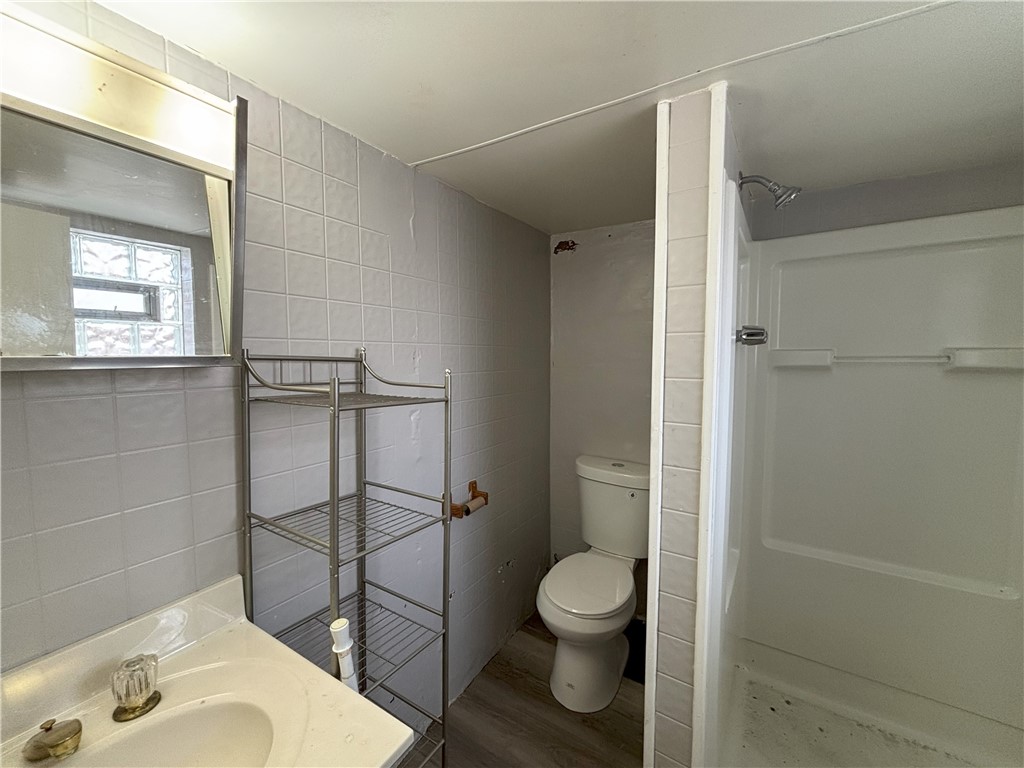 N Versailles, Pennsylvania 15137, United States, 2 Bedrooms Bedrooms, ,1 BathroomBathrooms,Residential,Active,86481