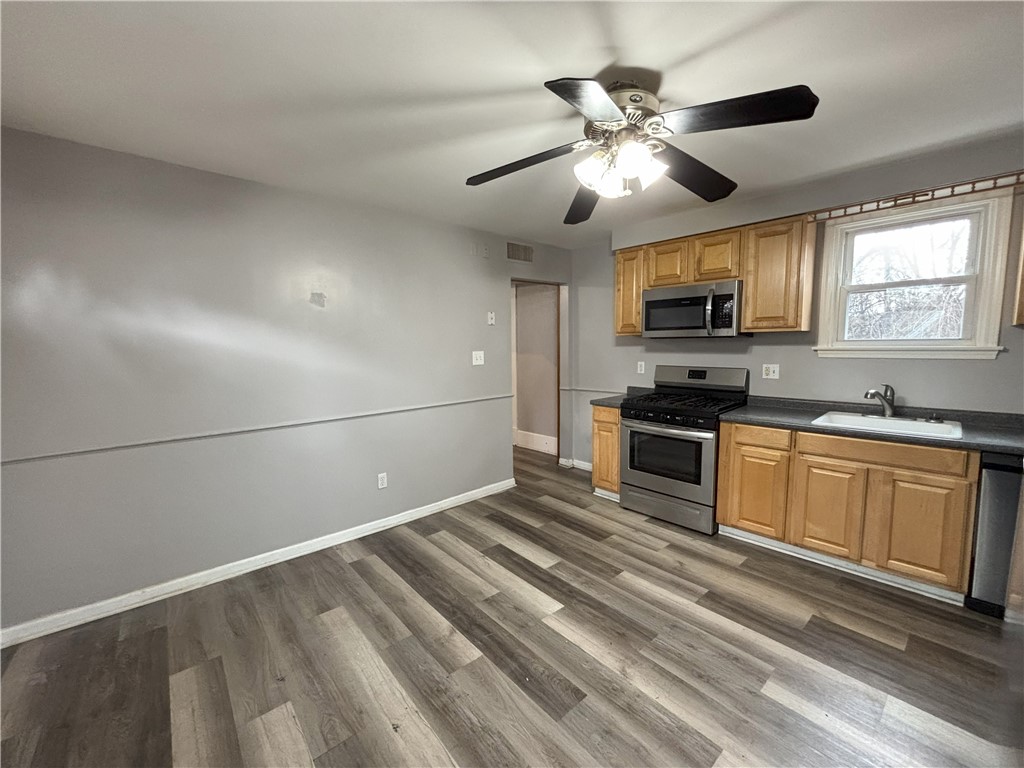 N Versailles, Pennsylvania 15137, United States, 2 Bedrooms Bedrooms, ,1 BathroomBathrooms,Residential,Active,86481