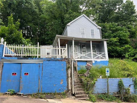 Photo for 215 Hillside Ave