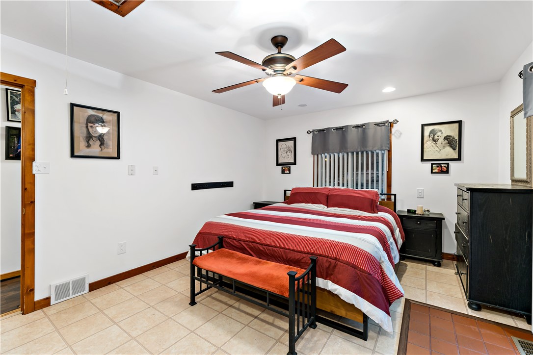 3354 Millers Run Rd Rd, Cecil, Pennsylvania image 13