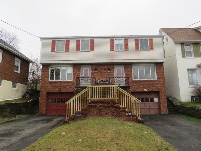 2827-2829 Willett Rd