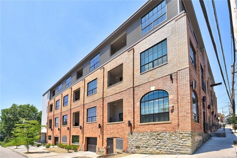 Photo for 622 Gross Street 303