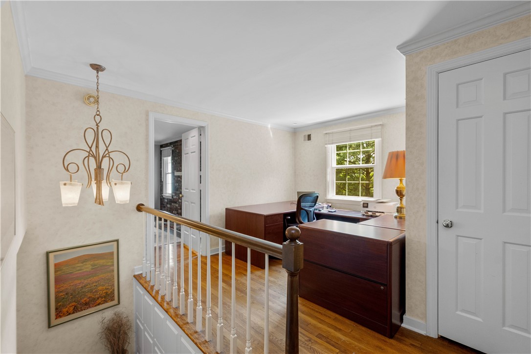 St Clair, Pennsylvania 15241, United States, 4 Bedrooms Bedrooms, ,3 BathroomsBathrooms,Residential,Contingent,160056