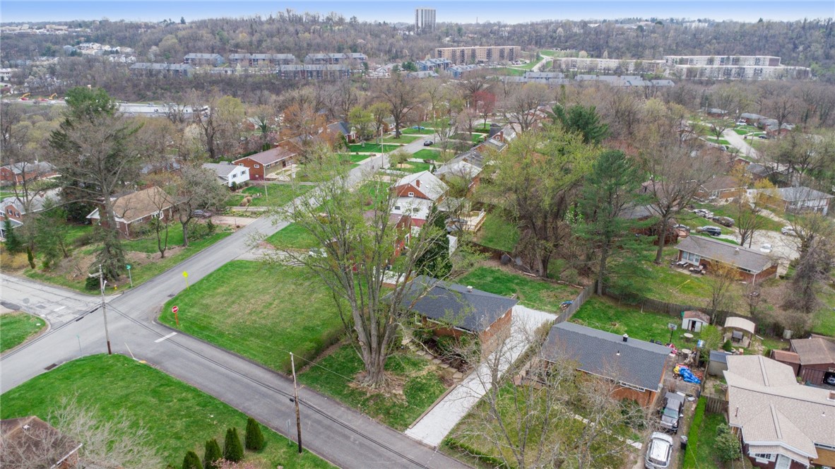 617 Pinefrost Dr, Monroeville, Pennsylvania image 34