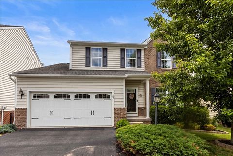 Photo of 169 Cimarron Dr, Coraopolis, PA 15108 (MLS # 1759966)