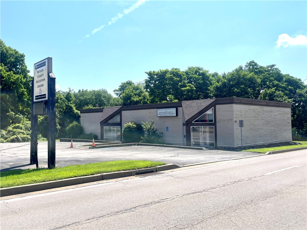 Twp Of But NW, Pennsylvania 16001, United States, ,Residential,Active,163157