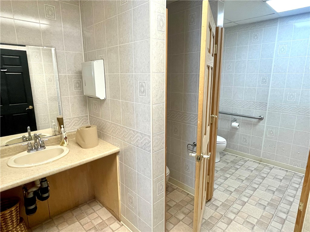 Twp Of But NW, Pennsylvania 16001, United States, ,Residential,Active,163157