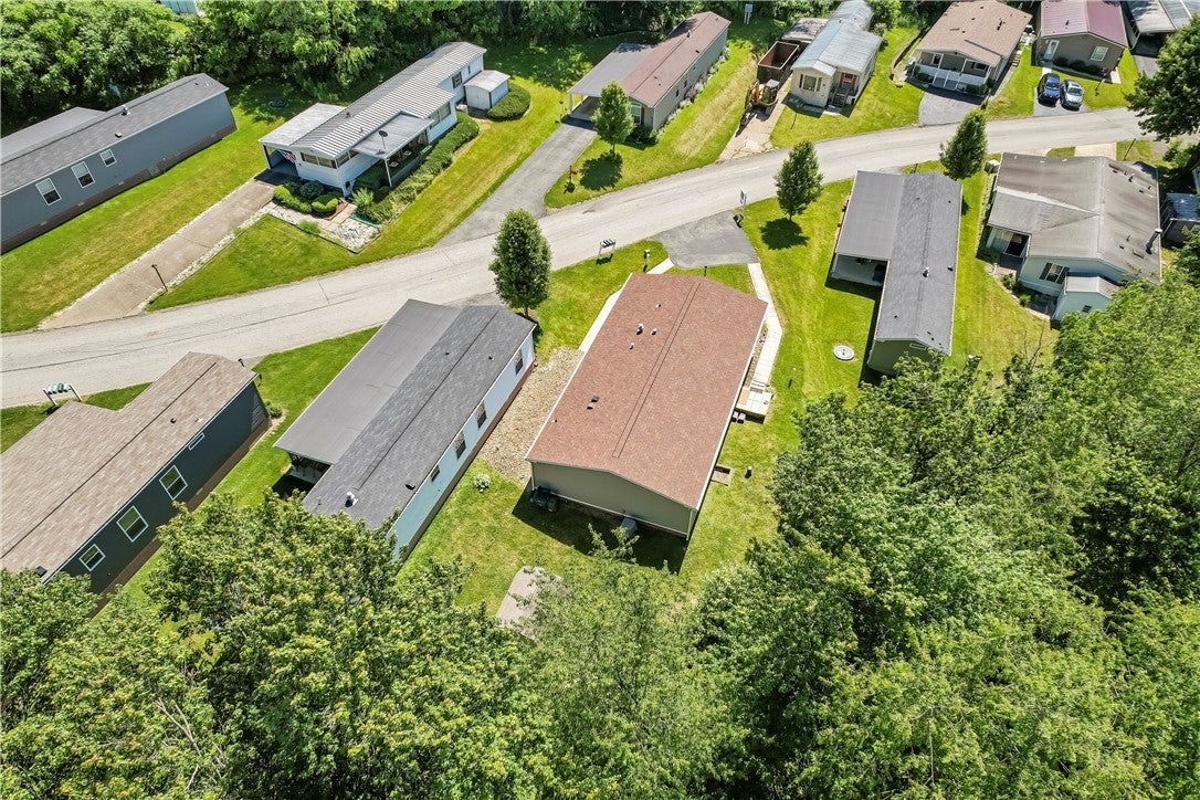 111 Pembrooke Dr