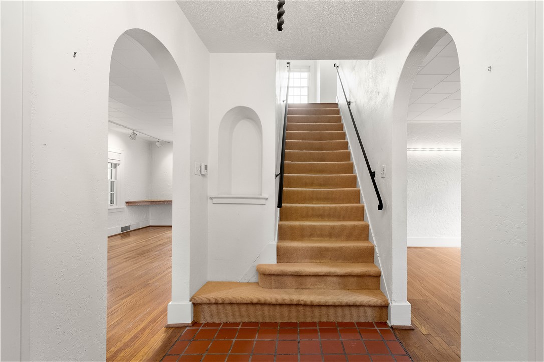 410 Edgeworth Ln Ln, Edgeworth, Pennsylvania image 2