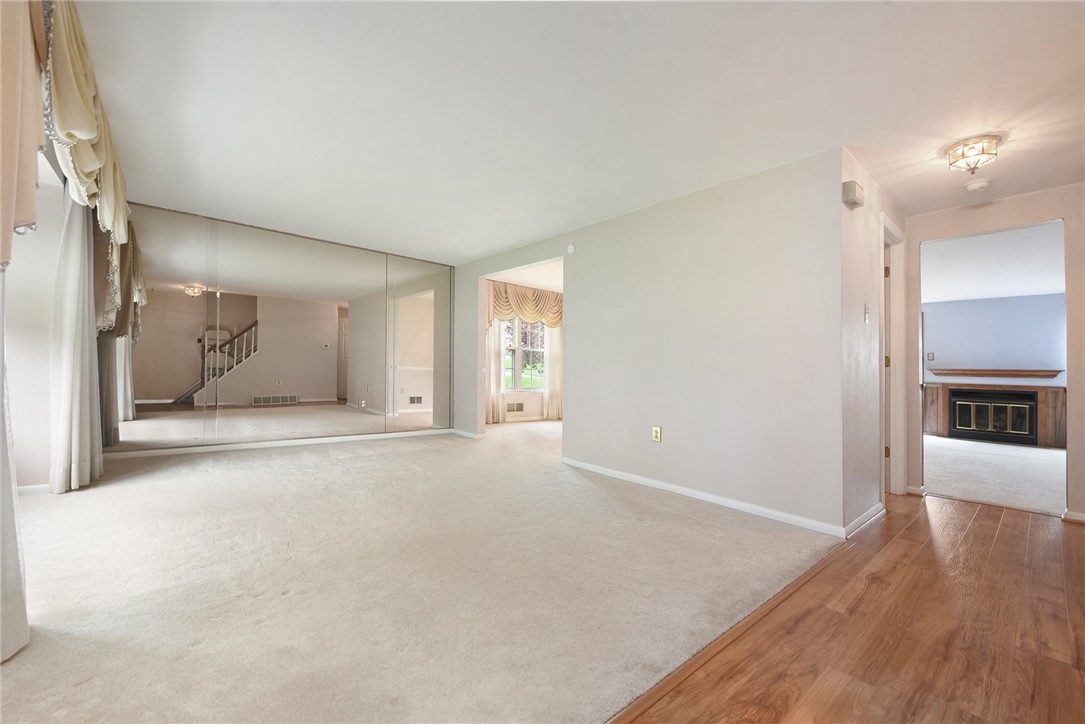 186 Heather Dr Dr, Monroeville, Pennsylvania image 6