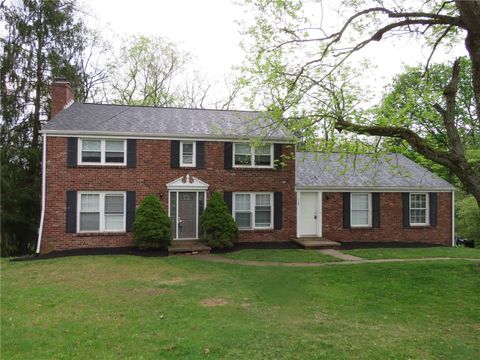 119 Snell Dr Moon/Crescent Twp PA 15108