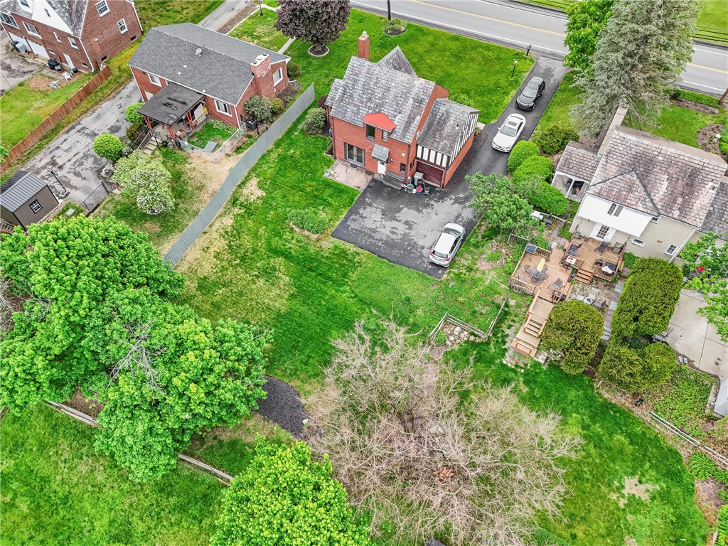 1912 Mount Royal Blvd