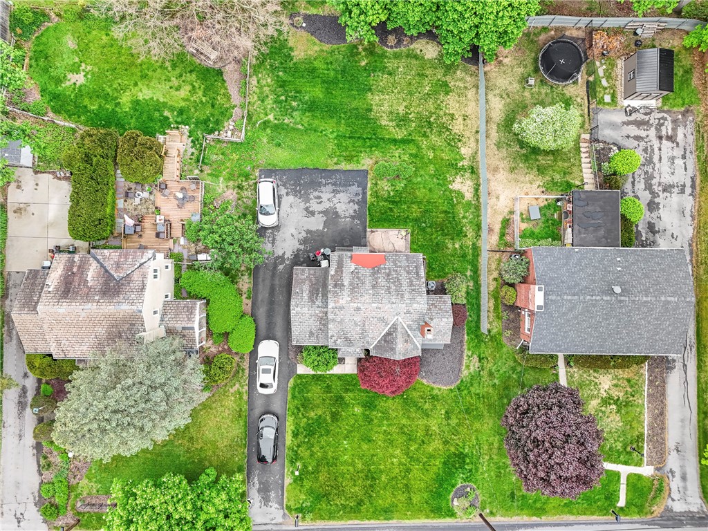 1912 Mount Royal Blvd