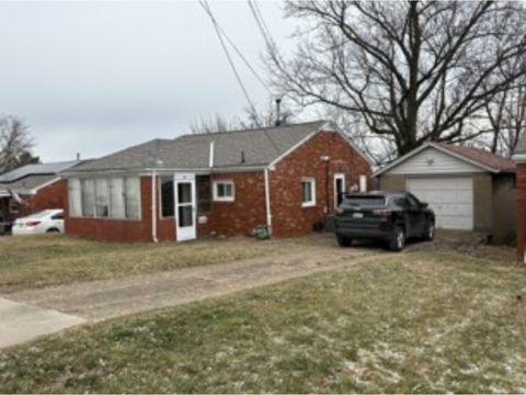 Photo of 104 Delrose Dr, Mckeesport, PA 15133 (MLS # 1748010)