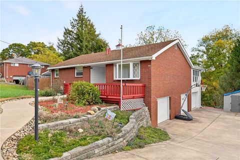 Photo of 1033 Old Hills Rd, Mckeesport, PA 15135 (MLS # 1727008)