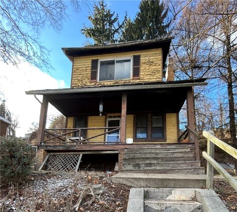 Photo of 35 Verona Rd, Pittsburgh, PA 15235 (MLS # 1735107)