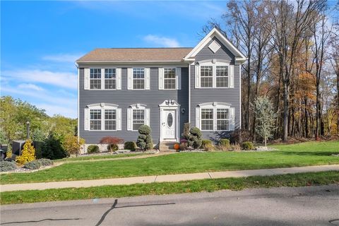 Photo of 2013 Casey Dr, Aliquippa, PA 15001 (MLS # 1726611)