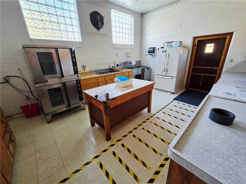 Hermitage, Pennsylvania 16148, United States, ,Commercial,Active,235725