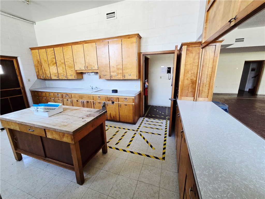 Hermitage, Pennsylvania 16148, United States, ,Commercial,Active,235725