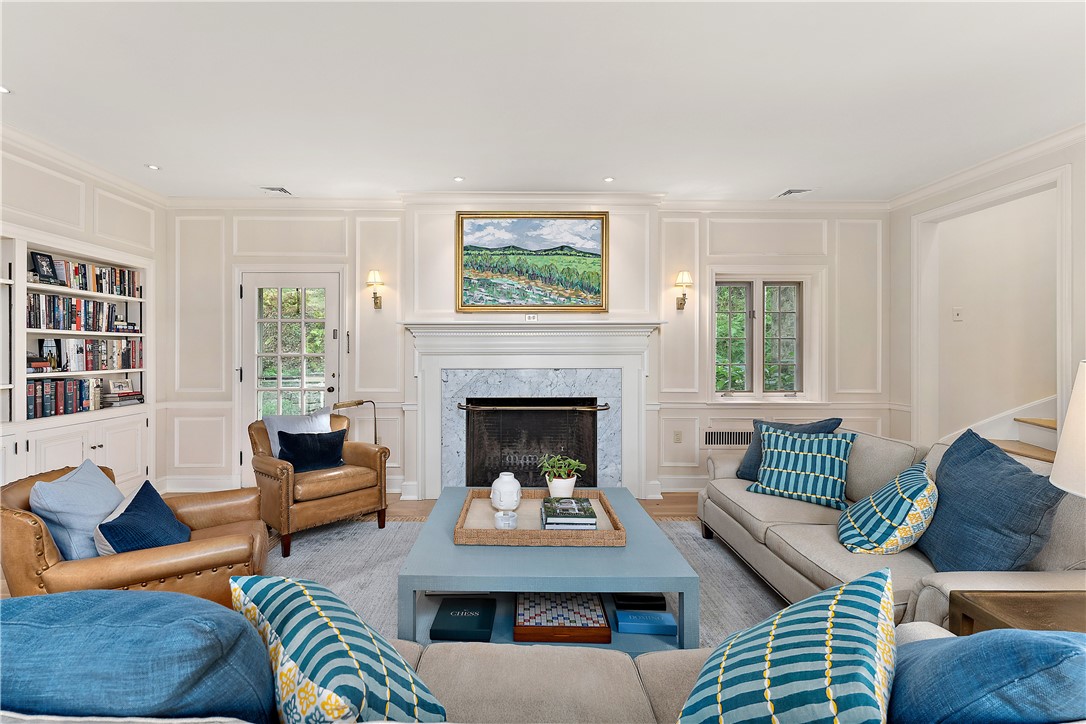 Edgeworth, Pennsylvania 15143, United States, 5 Bedrooms Bedrooms, ,4 BathroomsBathrooms,Residential,Active,203180