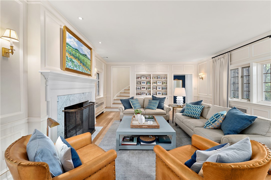 Edgeworth, Pennsylvania 15143, United States, 5 Bedrooms Bedrooms, ,4 BathroomsBathrooms,Residential,Active,203180