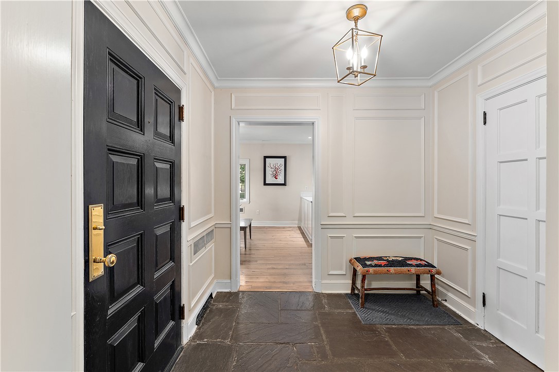 Edgeworth, Pennsylvania 15143, United States, 5 Bedrooms Bedrooms, ,4 BathroomsBathrooms,Residential,Active,203180