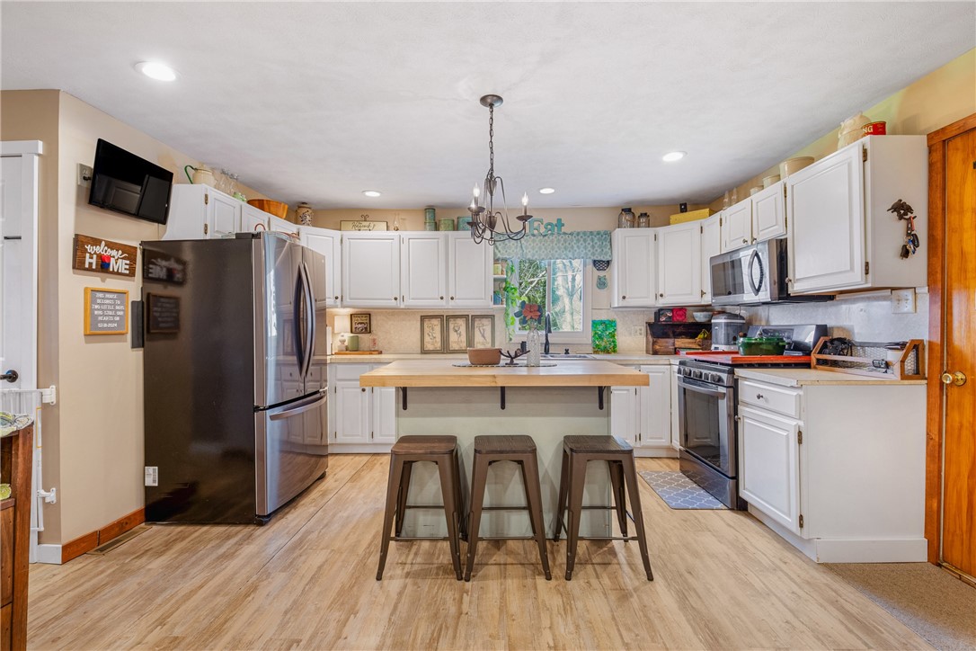 408 Byers Road Rd, Somerset, Pennsylvania image 12