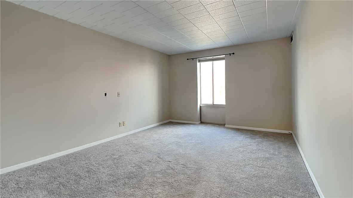 Avalon, Pennsylvania 15202, United States, 1 Bedroom Bedrooms, ,1 BathroomBathrooms,Residential,Active,34013