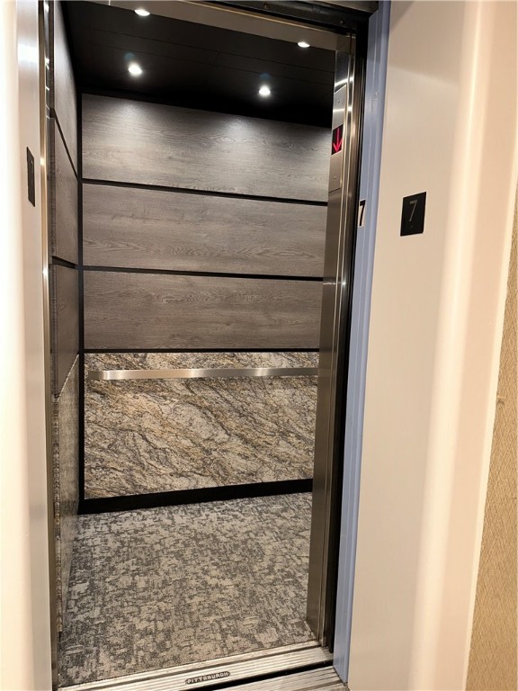 Avalon, Pennsylvania 15202, United States, 1 Bedroom Bedrooms, ,1 BathroomBathrooms,Residential,Active,34013