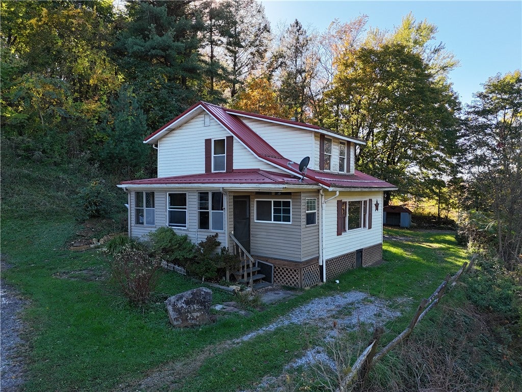 210 Clearfield Pike