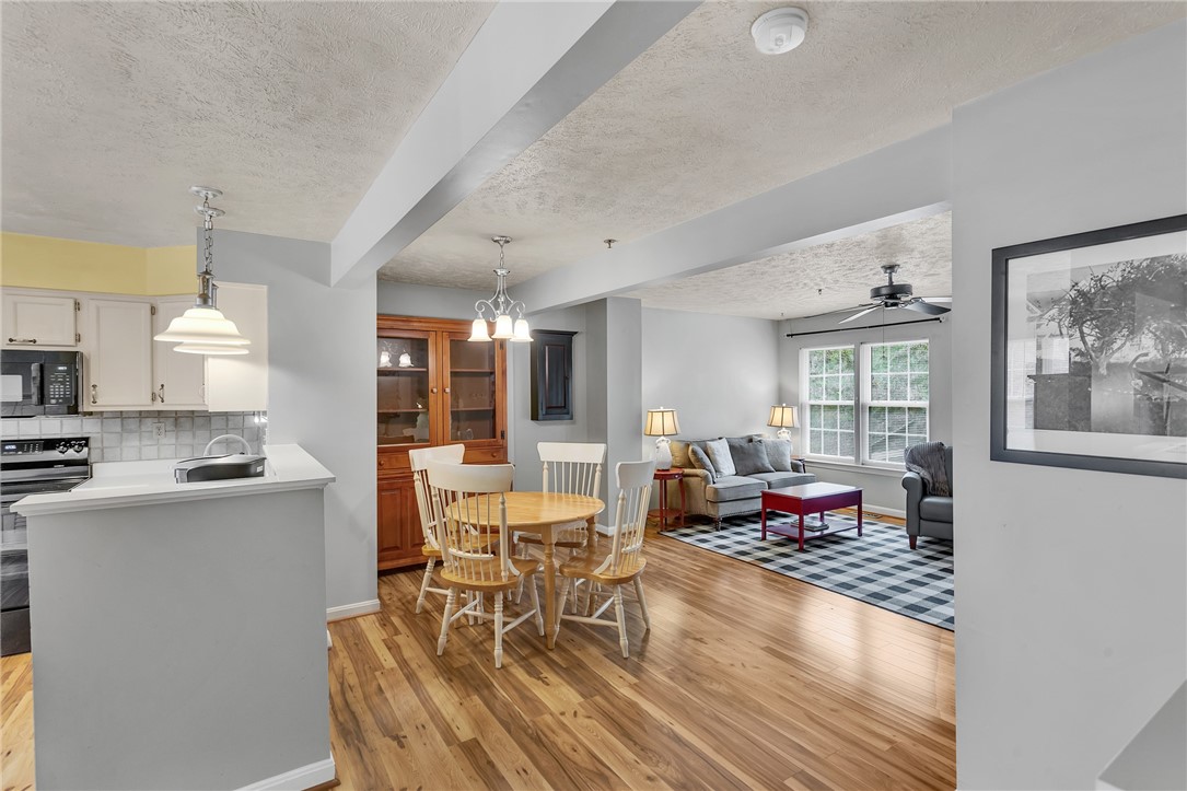 1261 Meadowbrook Dr.