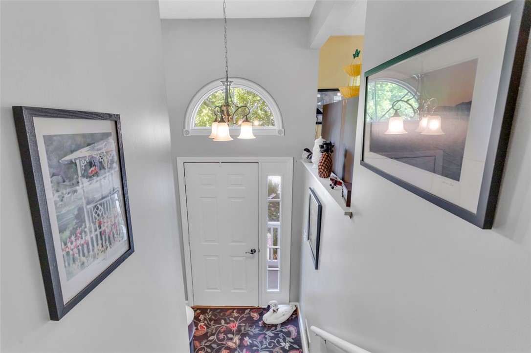 1261 Meadowbrook Dr.